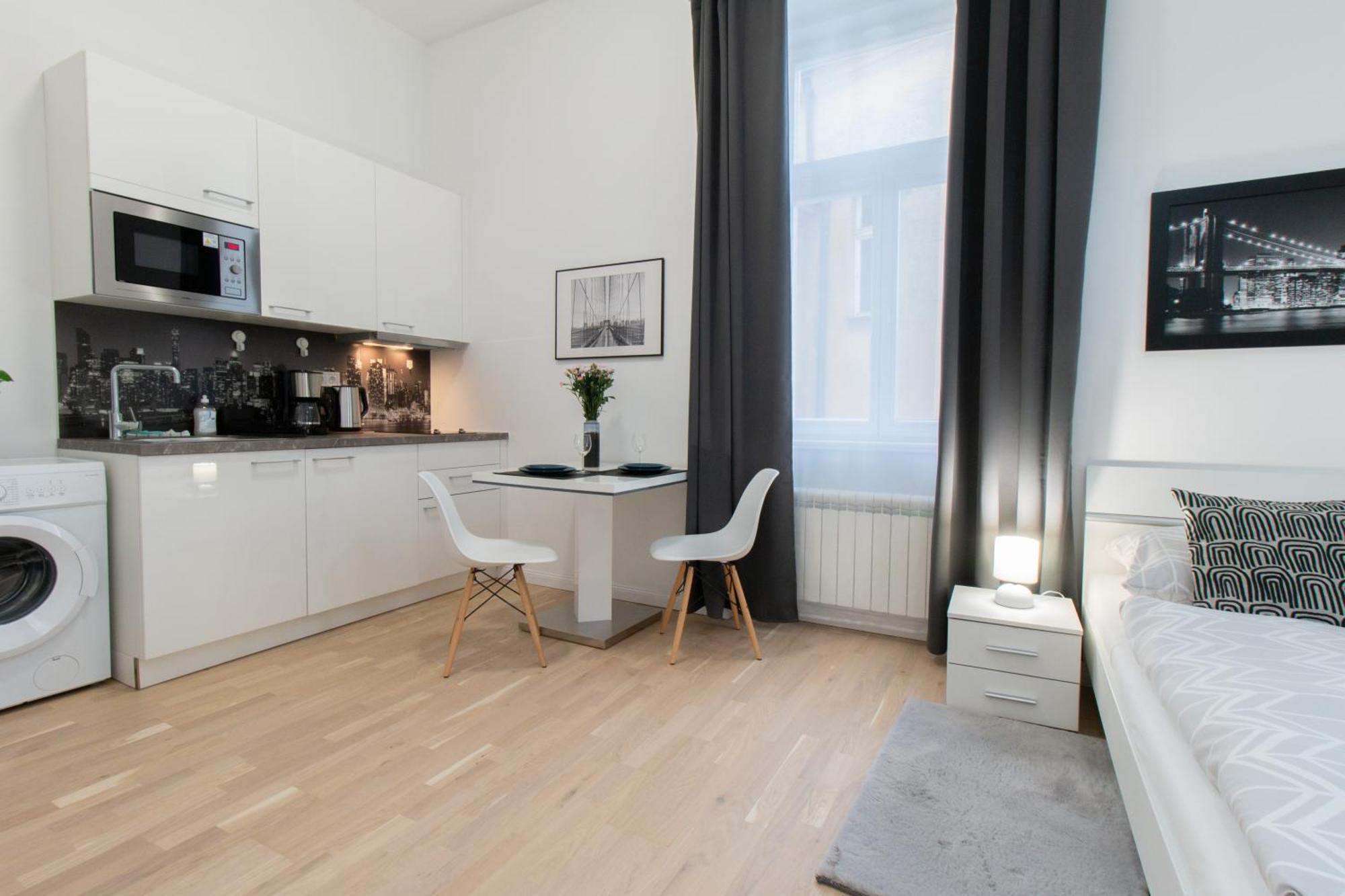 Washingtonova Cr Apartments Prague Exterior photo