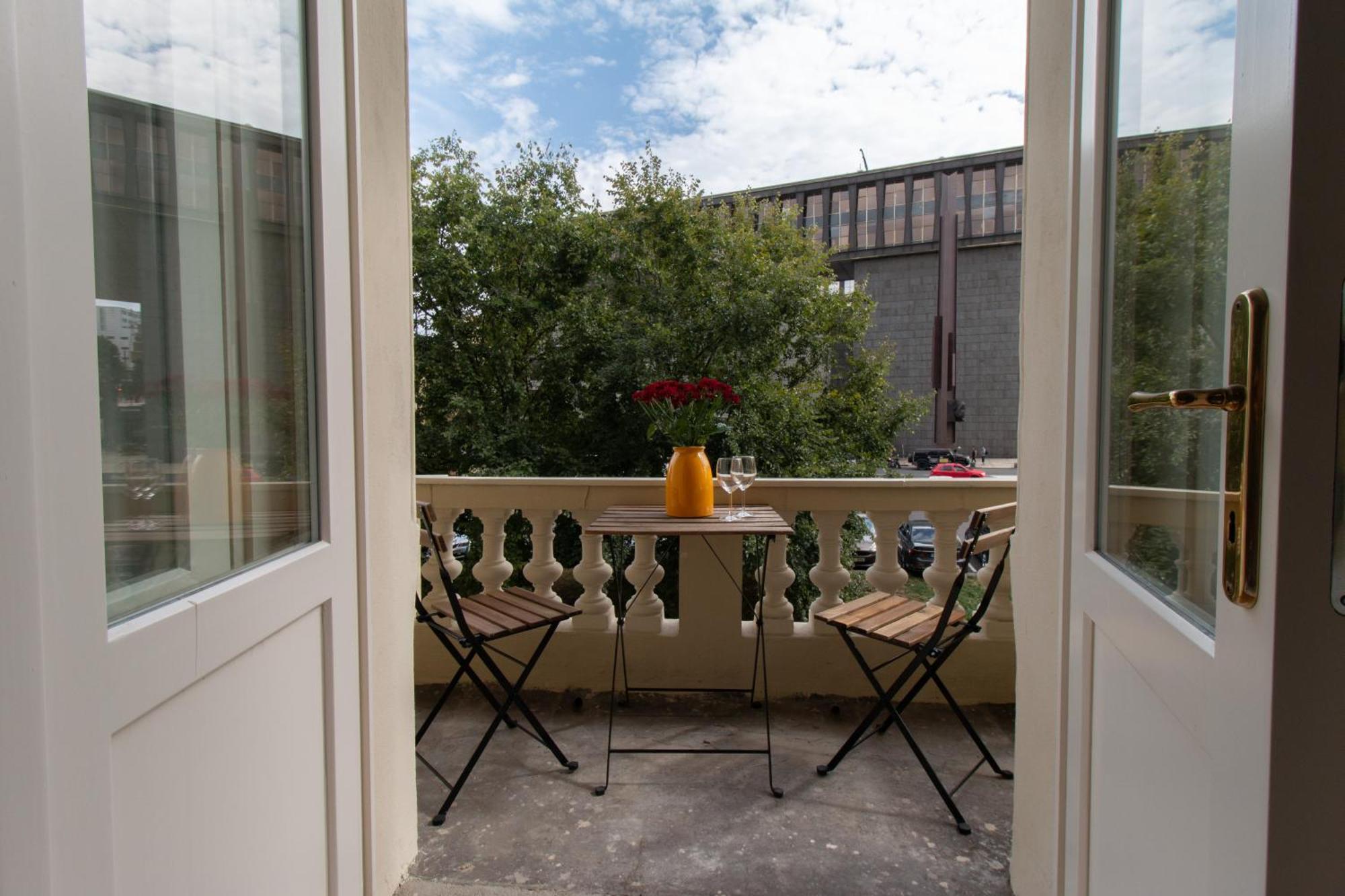 Washingtonova Cr Apartments Prague Exterior photo